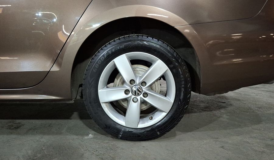 Volkswagen Jetta 2.5 STYLE TIPTRONIC Sedan 2011