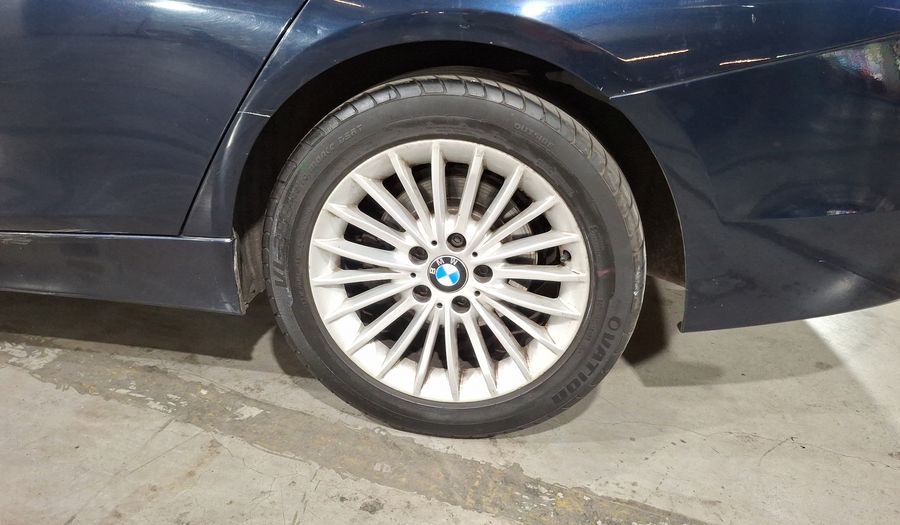 Bmw Serie 3 2.0 320IA LUXURY LINE Sedan 2016