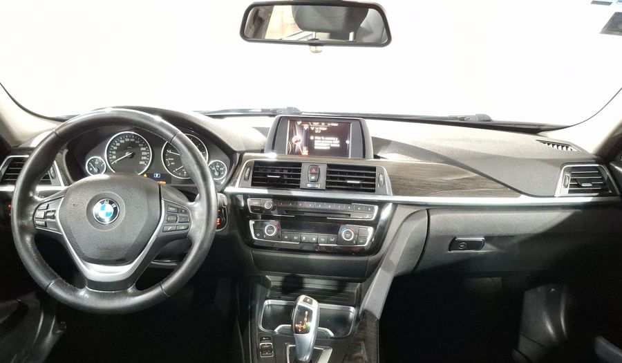 Bmw Serie 3 2.0 320IA LUXURY LINE Sedan 2016