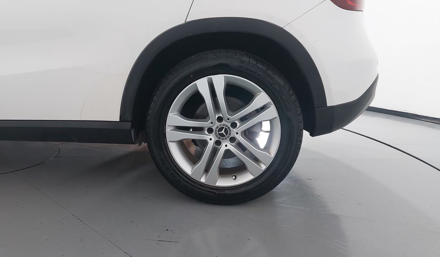Mercedes Benz Clase Gla 1.6 GLA 200 DCT Suv 2019