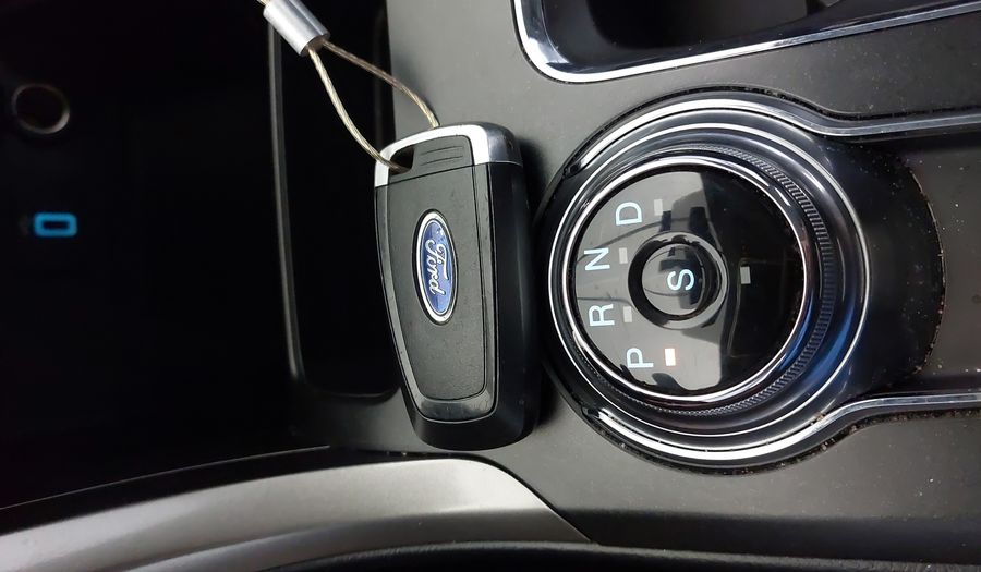 Ford Fusion 2.0 ECOBOOST SEL AUTO Sedan 2017