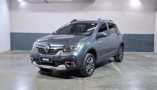 Renault • Sandero Stepway