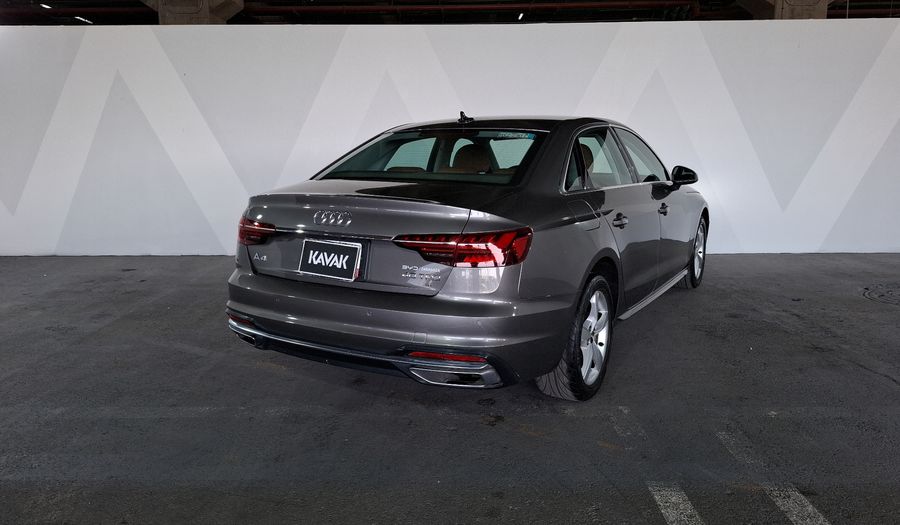 Audi A4 2.0 MHEV 40 TFSI SELECT DCT Sedan 2021