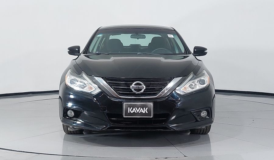 Nissan Altima 2.5 SENSE CVT Sedan 2017