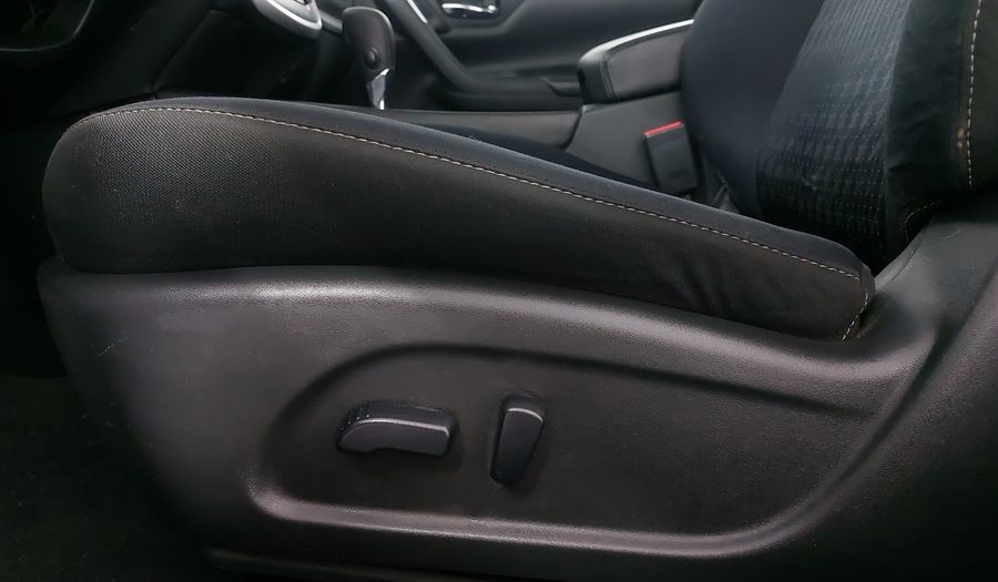 Nissan Altima 2.5 SENSE CVT Sedan 2017