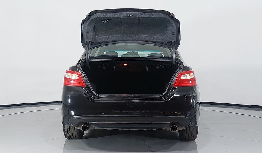 Nissan Altima 2.5 SENSE CVT Sedan 2017