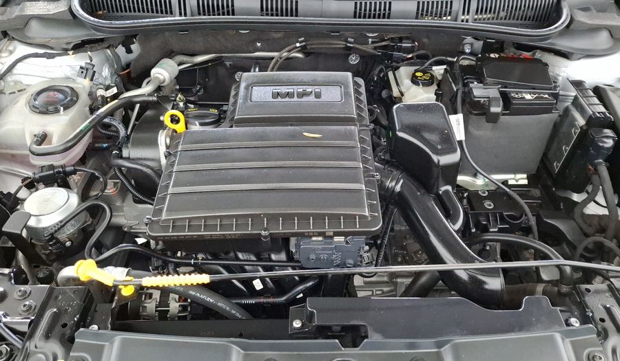 Volkswagen Virtus 1.6 TRENDLINE AUTO Sedan 2025