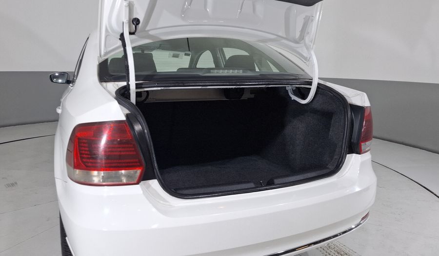 Volkswagen Vento 1.6 HIGHLINE AUTO Sedan 2019