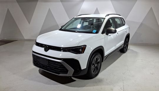 Volkswagen • Taos