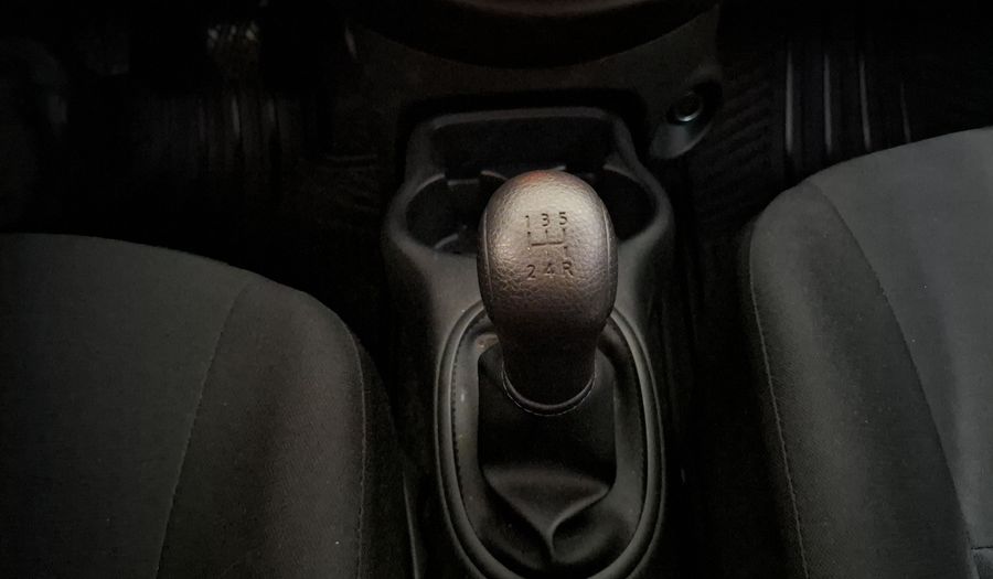 Nissan March 1.6 SENSE Hatchback 2025