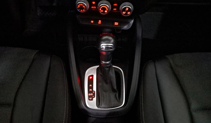 Audi A1 1.4 TFSI URBAN MANUAL Hatchback 2017