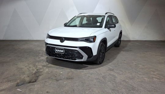 Volkswagen • Taos