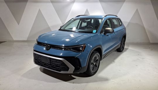 Volkswagen • Taos