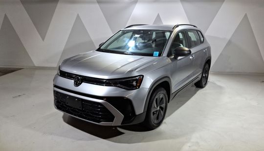 Volkswagen • Taos