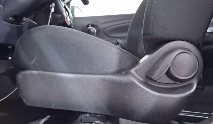 Nissan V-drive 1.6 V-DRIVE A/C Sedan 2020