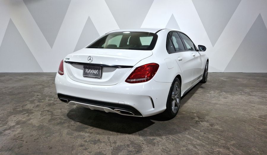 Mercedes Benz Clase C 2.0 250 SPORT AUTO Sedan 2018