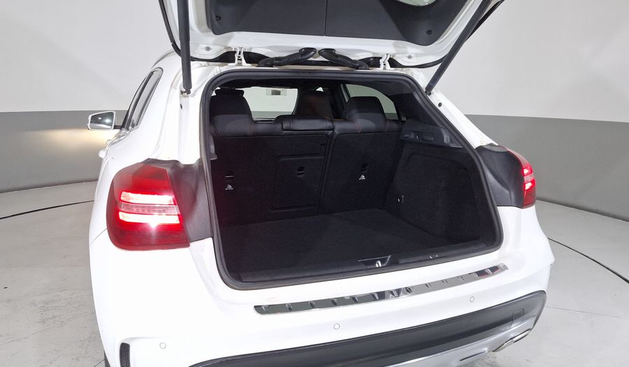 Mercedes Benz Clase Gla 2.0 GLA 250 SPORT DCT Suv 2019