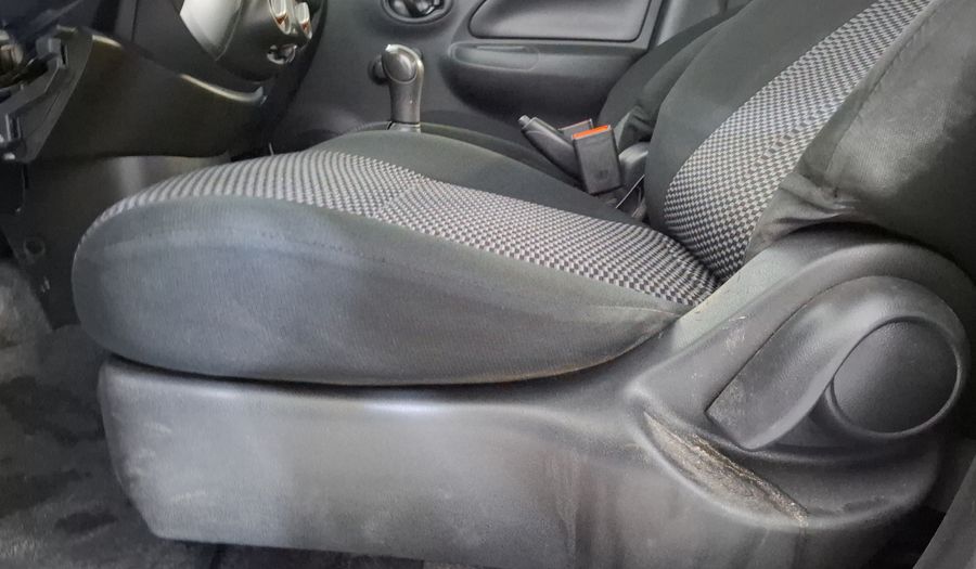 Nissan March 1.6 SENSE Hatchback 2020