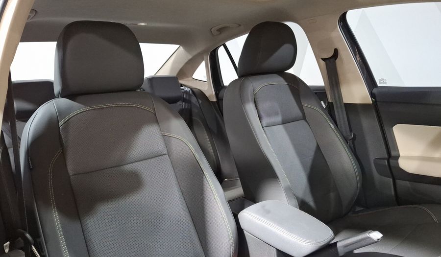 Volkswagen Virtus 1.0 HIGHLINE AUTO Sedan 2024