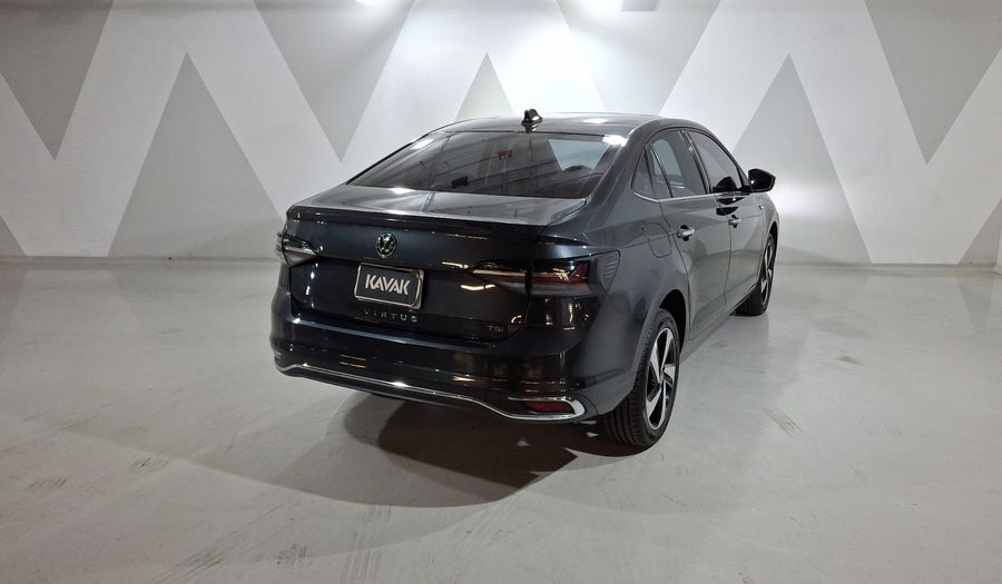 Volkswagen Virtus 1.0 HIGHLINE AUTO Sedan 2024