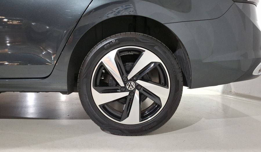 Volkswagen Virtus 1.0 HIGHLINE AUTO Sedan 2024