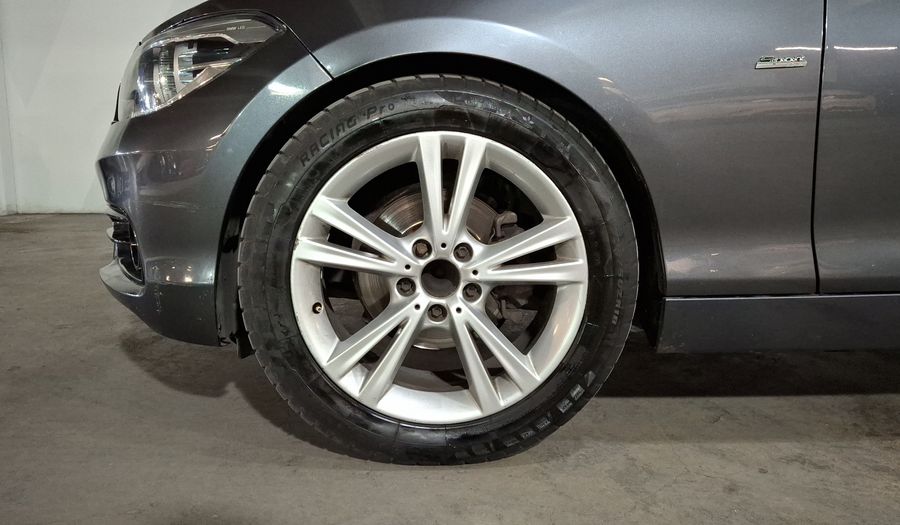 Bmw Serie 1 2.0 120IA SPORT LINE AUTO Hatchback 2018