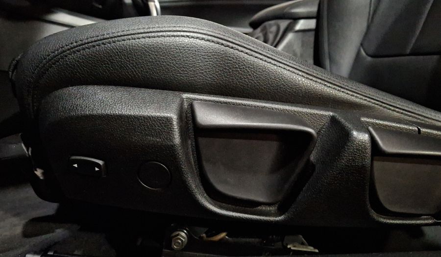 Bmw Serie 1 2.0 120IA SPORT LINE AUTO Hatchback 2018