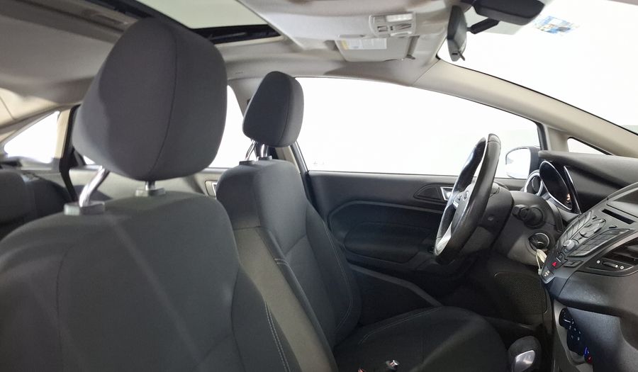 Ford Fiesta 1.6 SE AT Sedan 2016