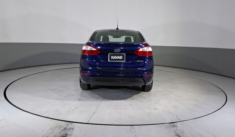 Ford Fiesta 1.6 SE AT Sedan 2016