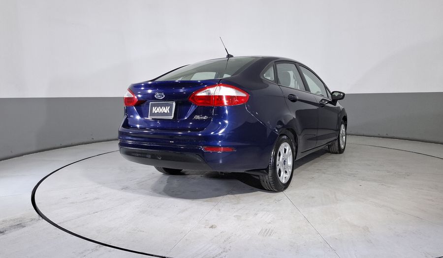 Ford Fiesta 1.6 SE AT Sedan 2016