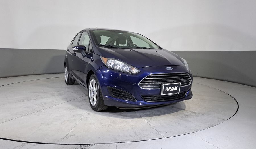 Ford Fiesta 1.6 SE AT Sedan 2016