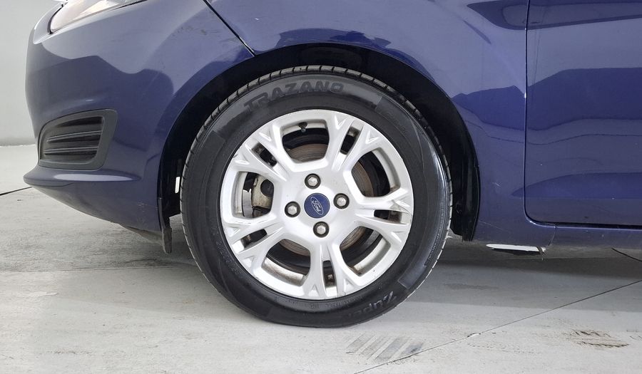 Ford Fiesta 1.6 SE AT Sedan 2016