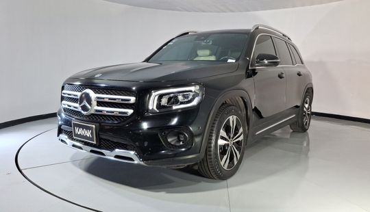 Mercedes Benz • Clase GLB