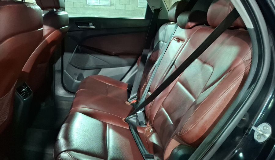 Hyundai Tucson 2.0 LIMITED TECH NAVI AT Suv 2017