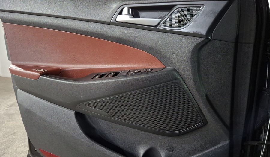 Hyundai Tucson 2.0 LIMITED TECH NAVI AT Suv 2017