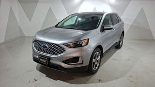 Ford • Edge