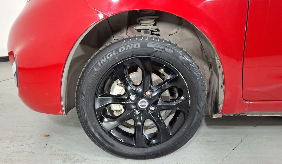 Nissan March 1.6 EXCLUSIVE BI-TONO AUTO Hatchback 2020