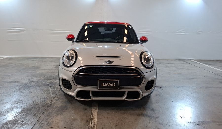 Mini John Cooper Works 2.0 JOHN COOPER WORKS HOT CHILI AT Hatchback 2016