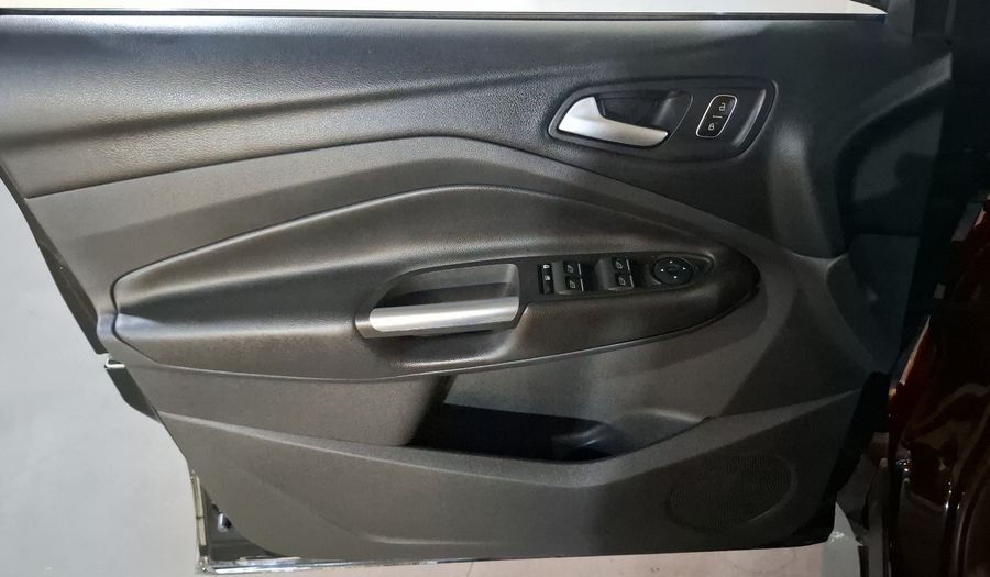 Ford Escape 2.0 TITANIUM ECOBOOST AT Suv 2017