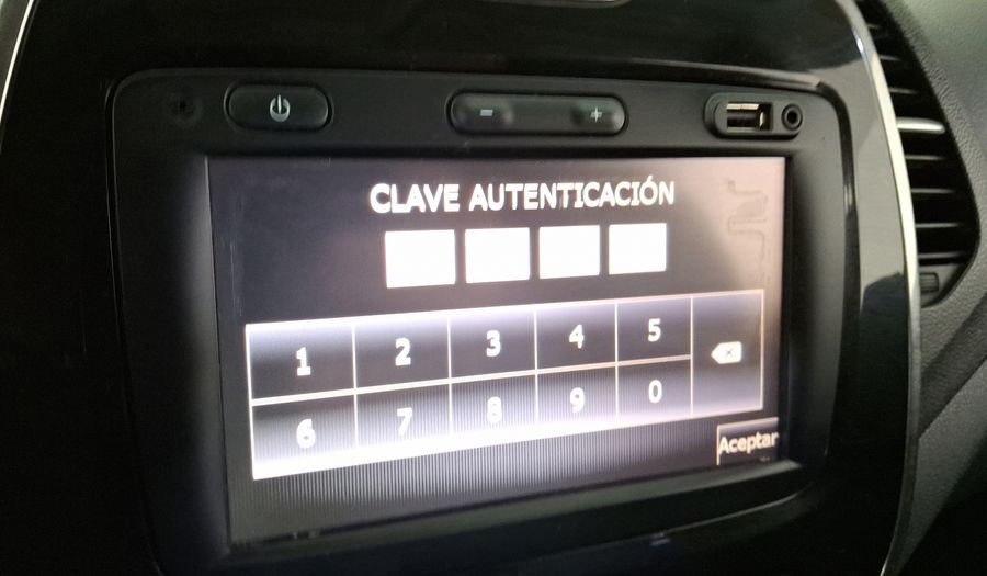 Renault Captur 2.0 ICONIC AUTO Hatchback 2018