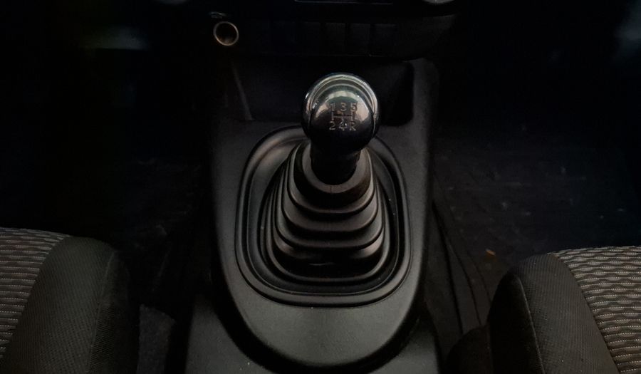 Toyota Hilux 2.7 DOBLE CABINA BASE (D-CAB BASE) Pickup 2019