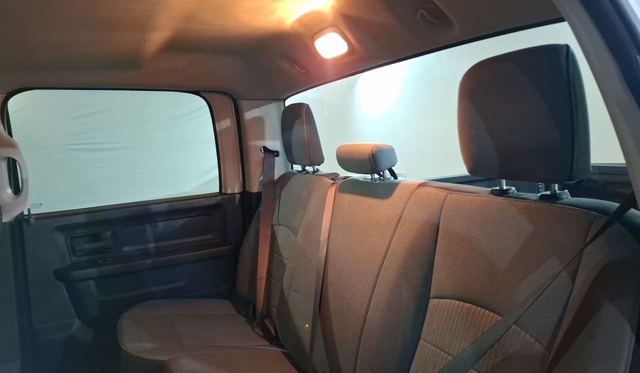 Ram 1500 3.6 CLASSIC TRADESMAN V6 4X2 AUTO Pickup 2024