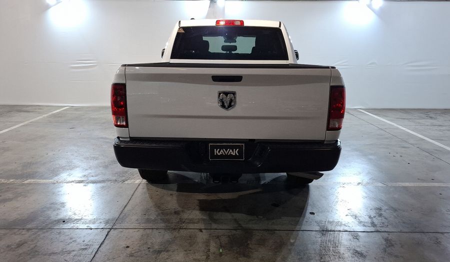 Ram 1500 3.6 CLASSIC TRADESMAN V6 4X2 AUTO Pickup 2024