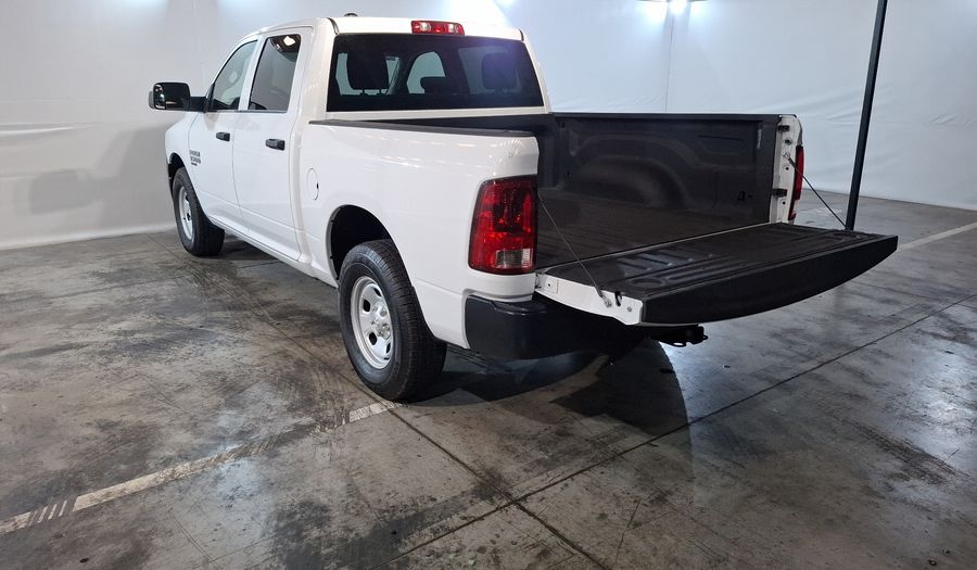 Ram 1500 3.6 CLASSIC TRADESMAN V6 4X2 AUTO Pickup 2024