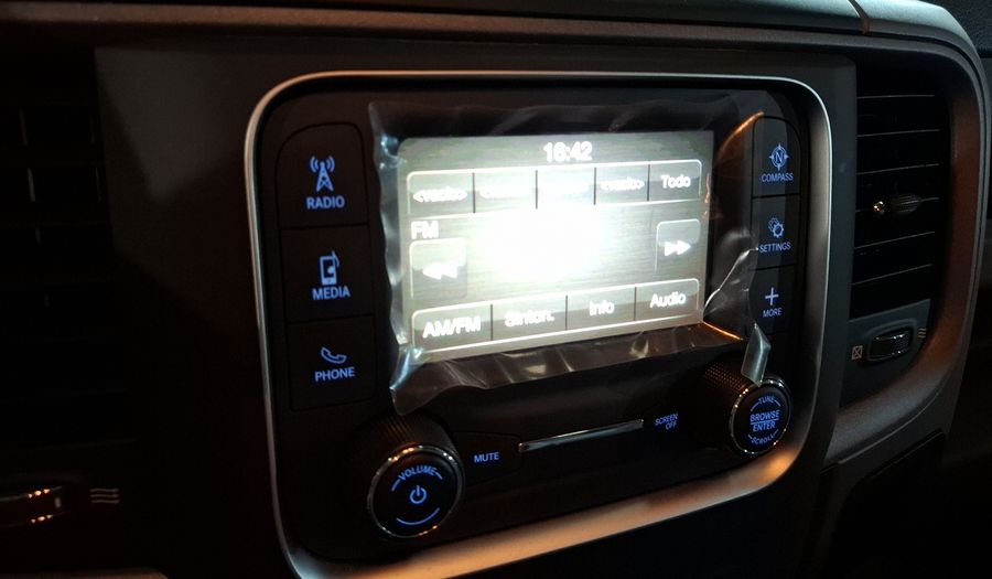Ram 1500 3.6 CLASSIC TRADESMAN V6 4X2 AUTO Pickup 2024