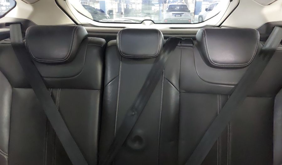 Ford Focus 2.0 16V SE POWERSHIFT Hatchback 2015