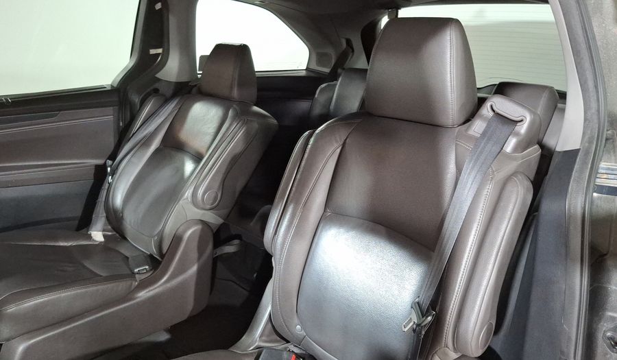 Honda Odyssey 3.5 TOURING AUTO Minivan 2018