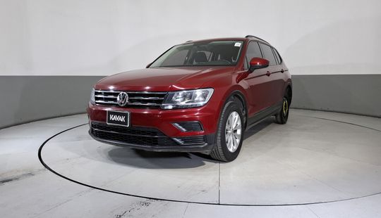 Volkswagen • Tiguan