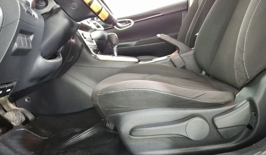 Nissan Sentra 1.8 ADVANCE AUTO Sedan 2018