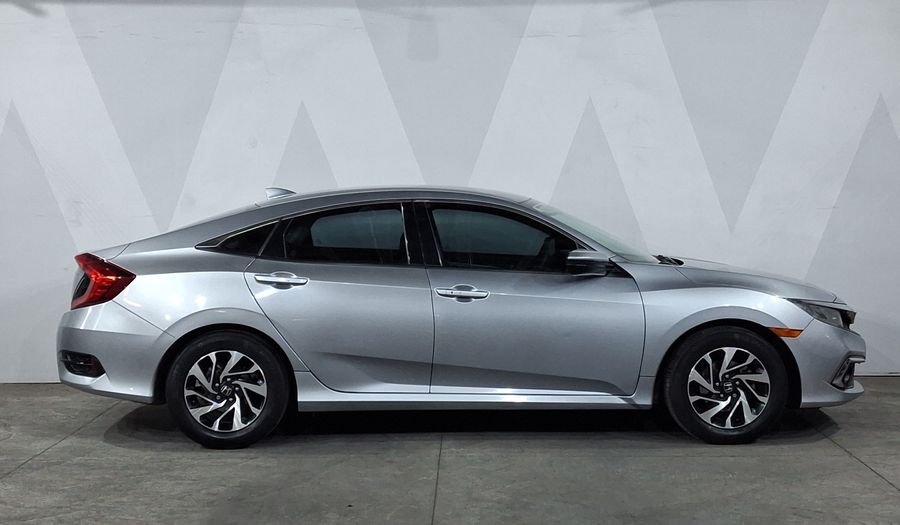 Honda Civic 2.0 I-STYLE CVT Sedan 2020
